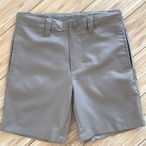 Under Armour Boys Tan/Khaki Golf Short, size 4T